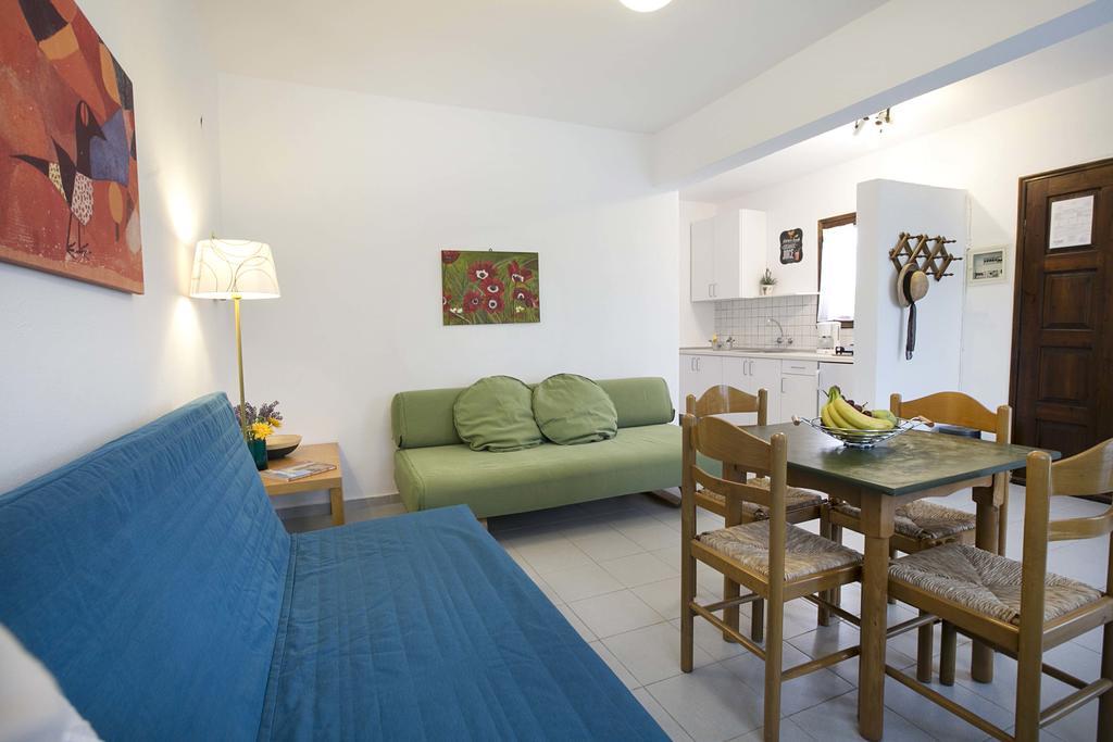 Neria Summer Houses Ханиоти Екстериор снимка